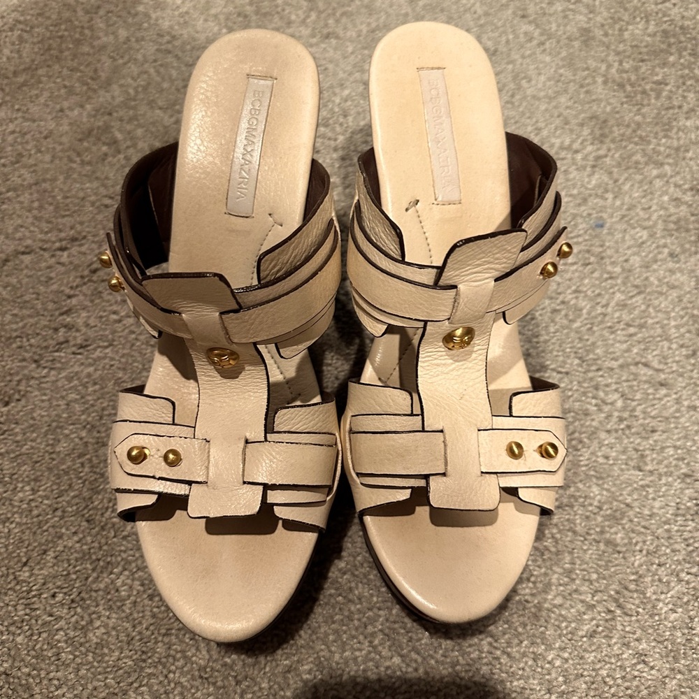 BCBG Cream Sandals